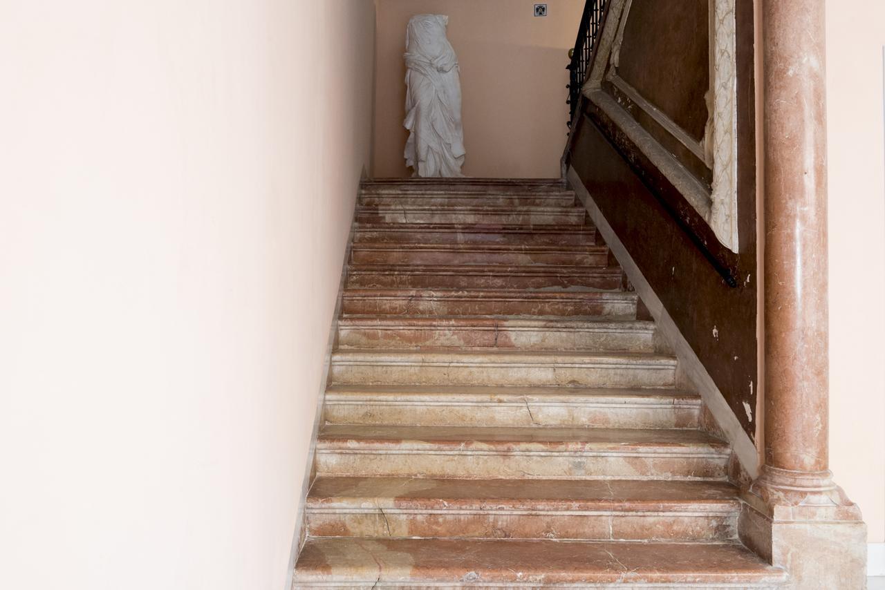 Palacio Marmoles Seville Ngoại thất bức ảnh